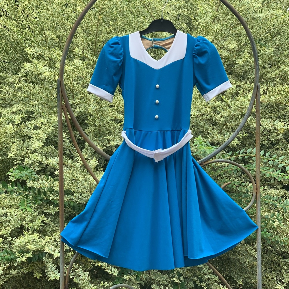 “Annie” Costume